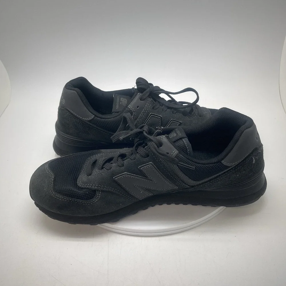New Balance Sneakers Mens 11 D 574 ML574EVE Black Athletic Casual Gym Shoes